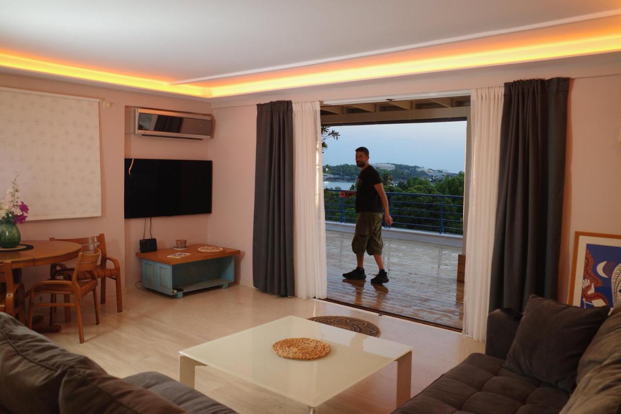 View In The Bay! Apartment